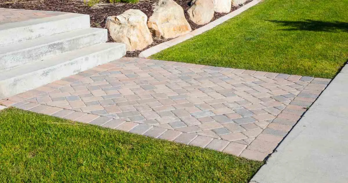 how to lay pavers on grass — featured image